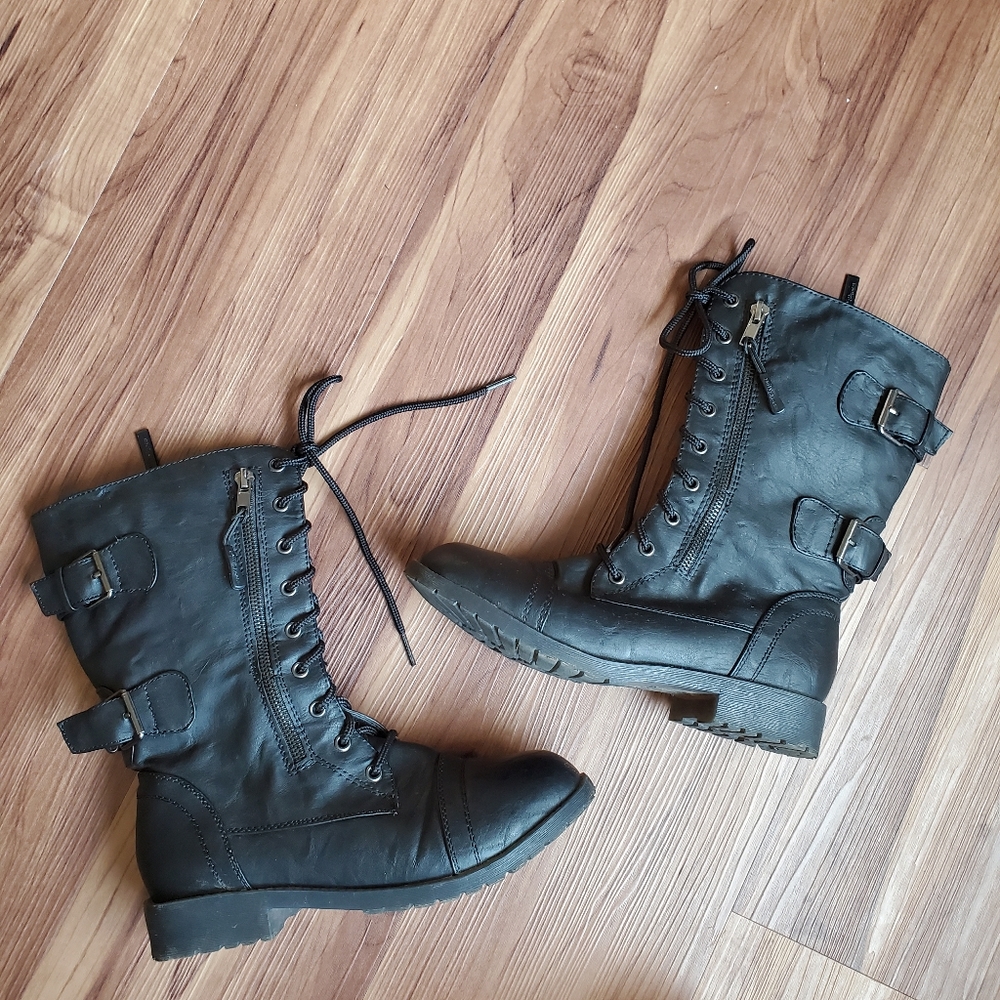 Daily Shoes Combat Tie Up Shoes Size 7.5 Black